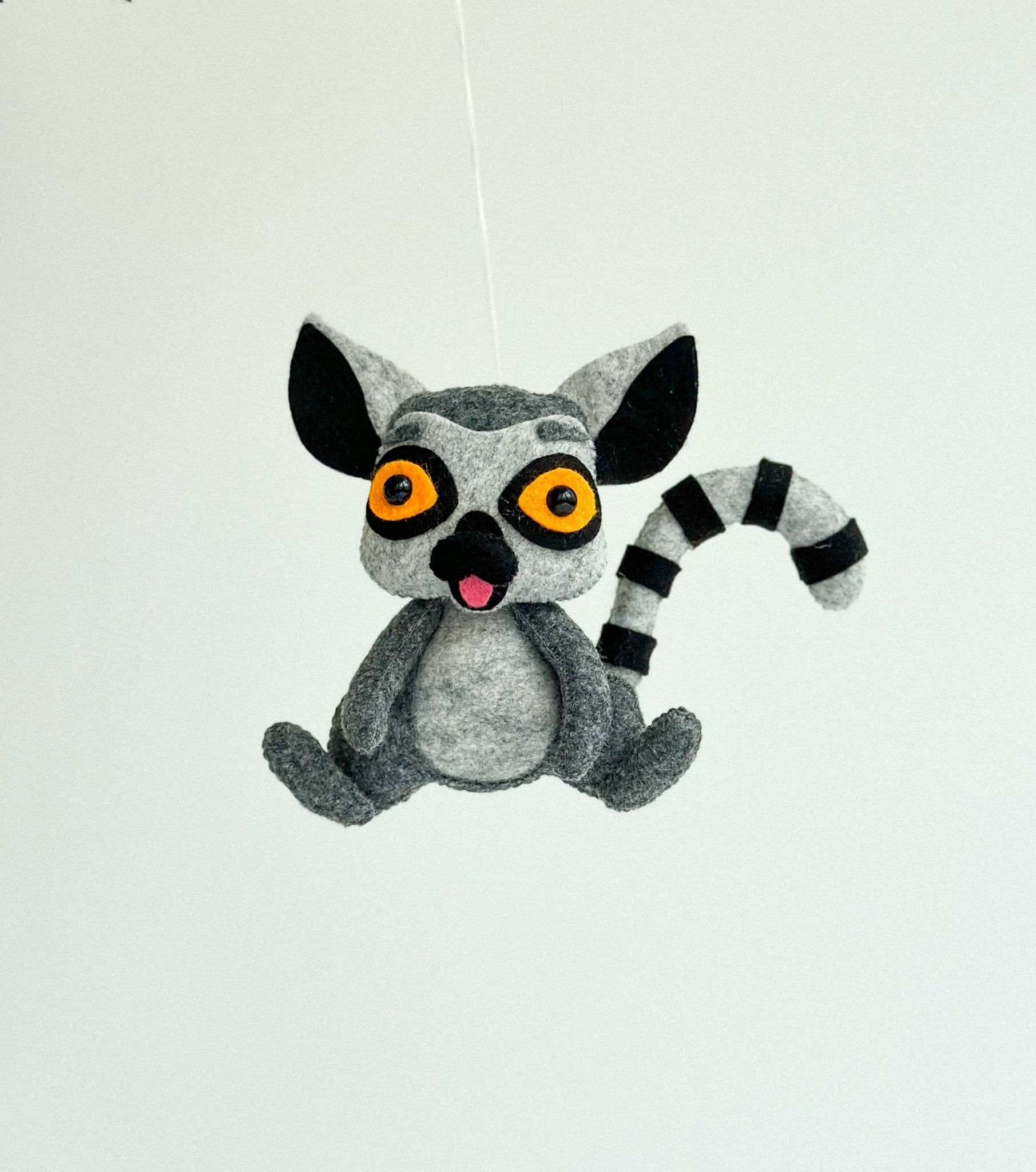 Felt Lemur Ornament - WoollyFox